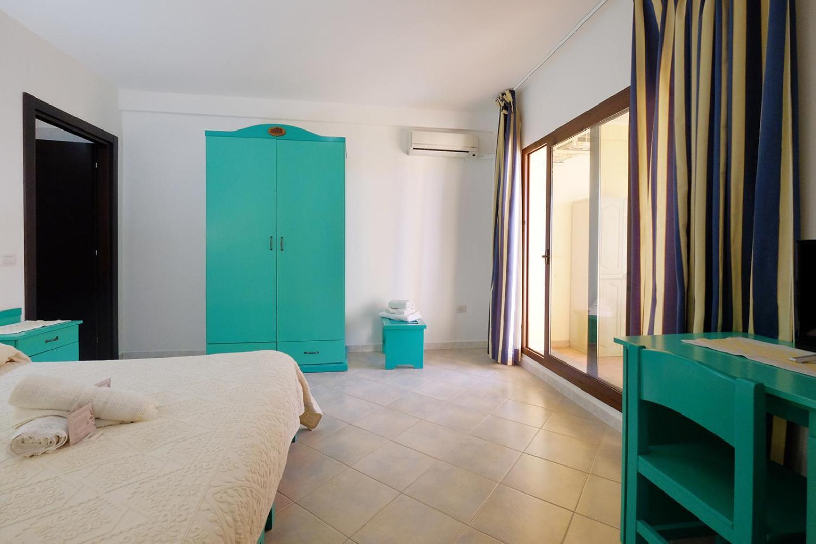 Hotel Su Nuraghe à SantʼAnna Arresi Extérieur photo